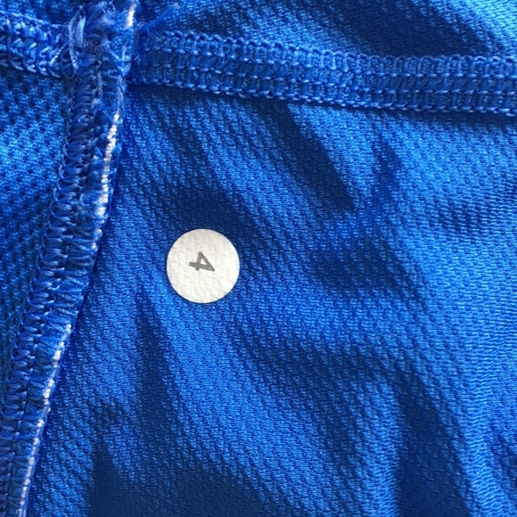 Lululemon Blue White Tank Striped Top Size 4 - Picture 8 of 8